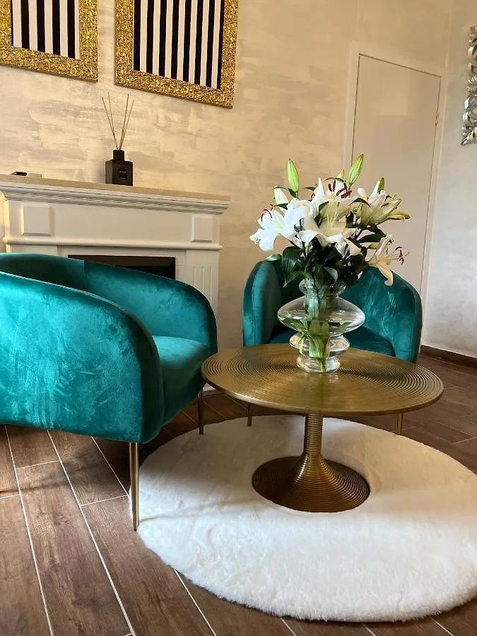 La Dolce Vita Luxury II Apartments With Best Free Private Parking In Center Pula