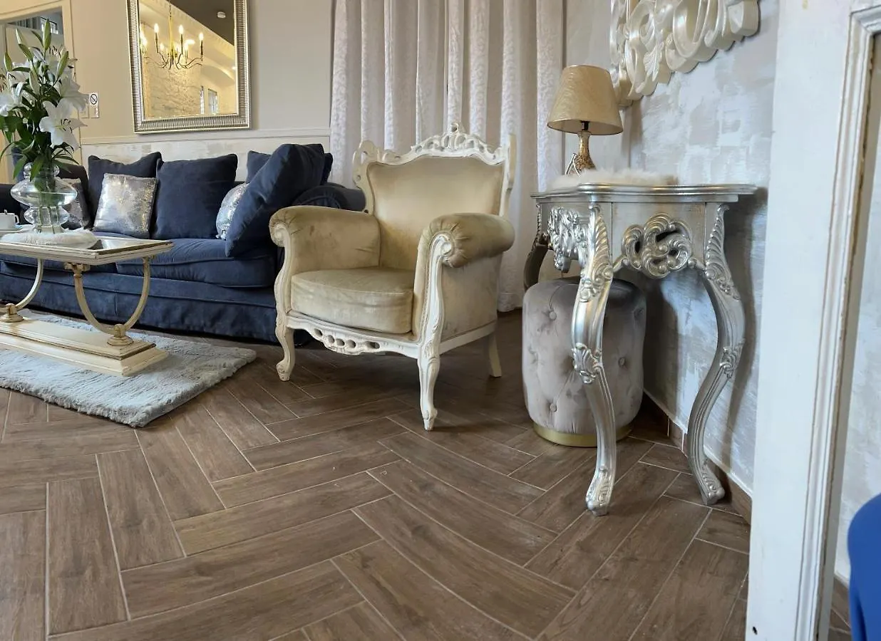 La Dolce Vita Luxury II Apartments With Best Free Private Parking In Center location